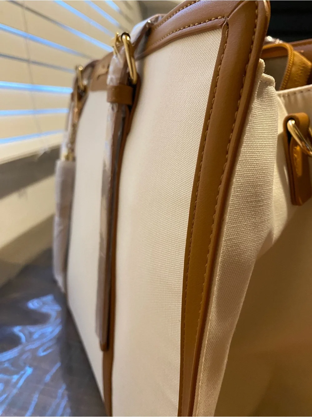 Classic Two-Tone Tote Bag in Cream and Tan by